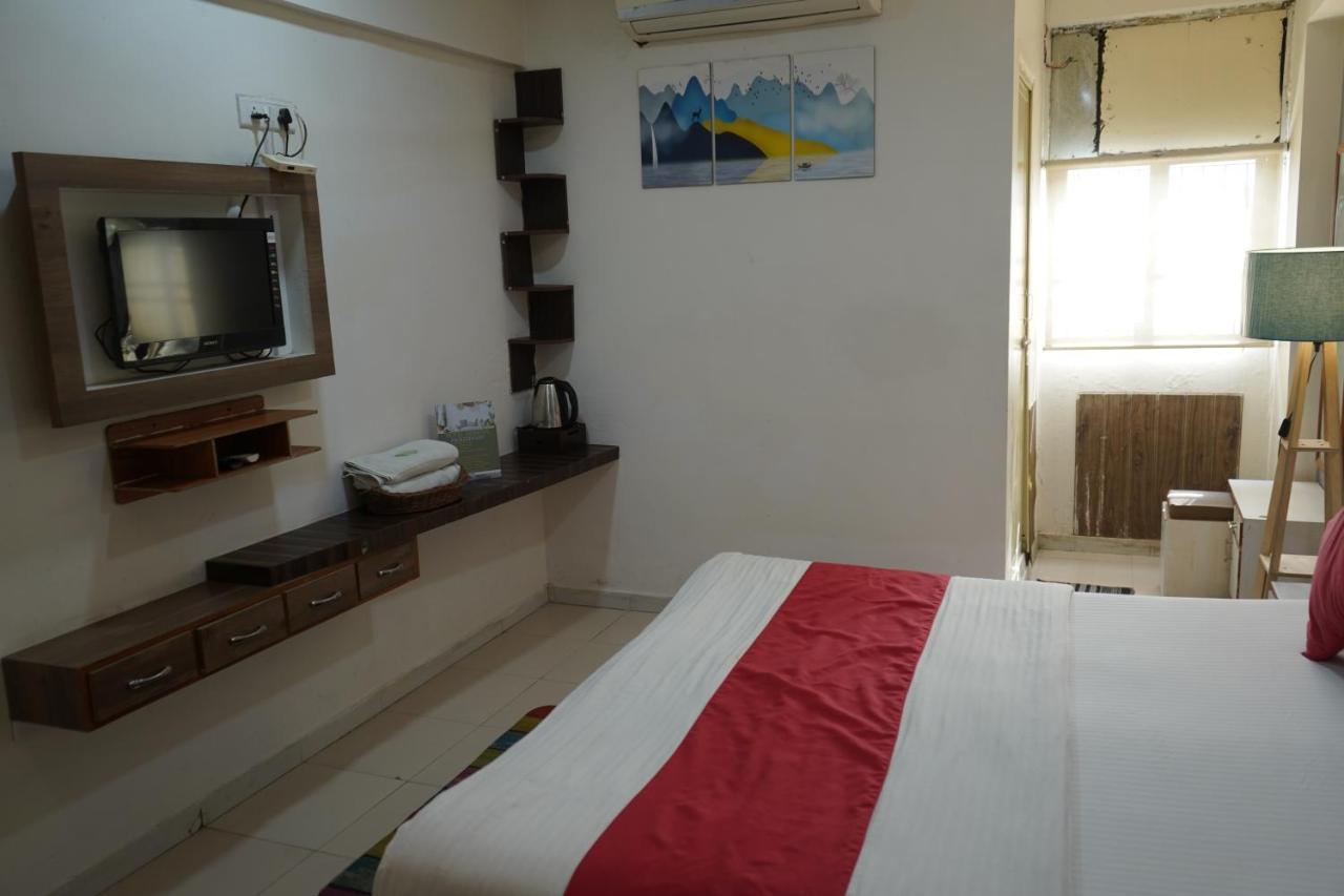 Hotel Krishna Ahmedabad Eksteriør billede