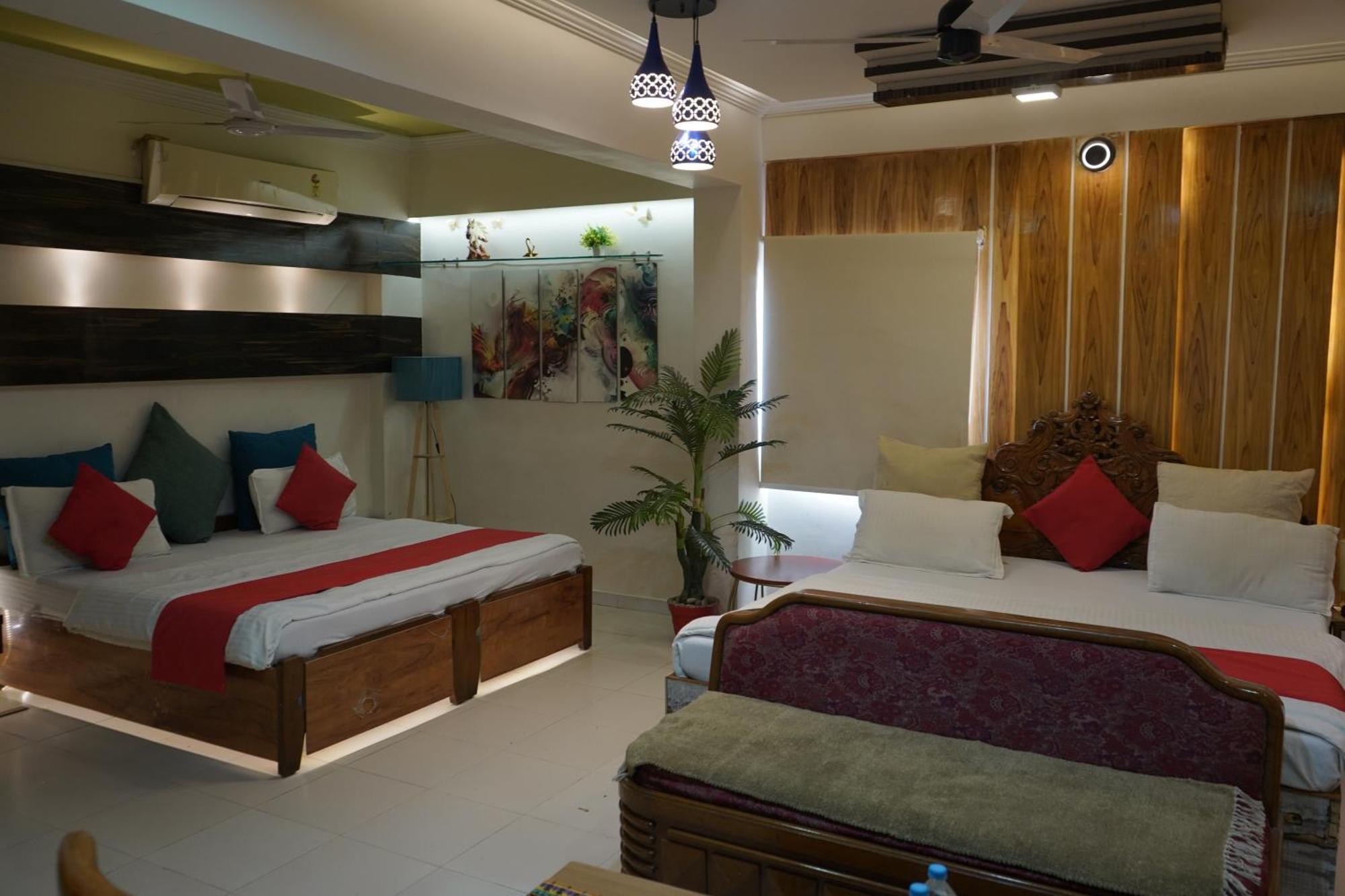 Hotel Krishna Ahmedabad Eksteriør billede